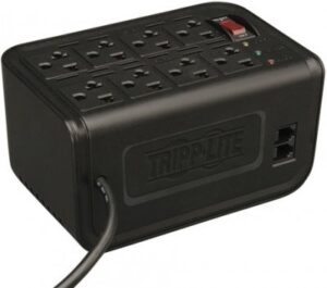 Regulador TRIPP-LITE VR1208R